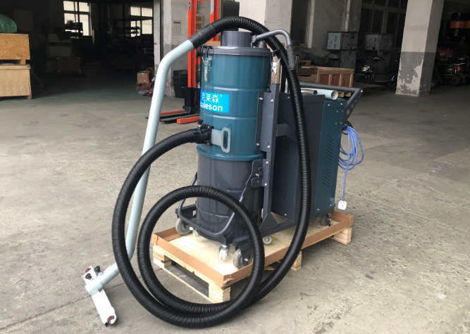 大功率工業(yè)吸塵器設備 大功率工業(yè)吸塵器設備